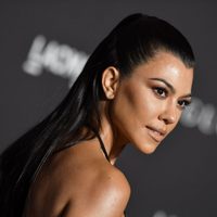 ¿Embarazada? Kourtney Kardashian aclara los rumores en Instagram e impacta a sus fans