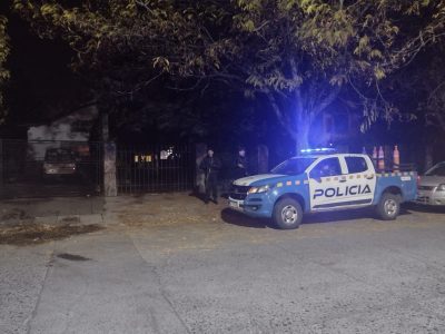 Atraparon a un hombre con pedido de captura por ir en un auto sin seguro