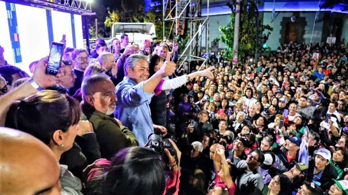 Triunfo de Rolando Figueroa. Fuente: (Twitter)