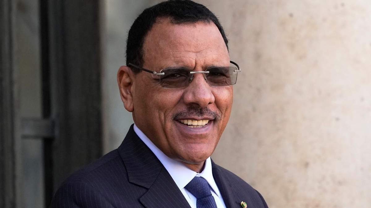El presidente nigerino Mohamed Bazoum