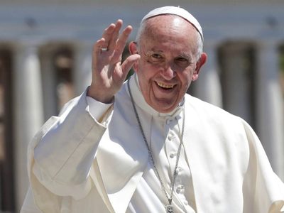 Tras los cuestionamientos: el Papa Francisco aceptó la renuncia del obispo Cuenca