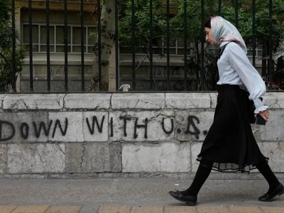 Irán ofrece reabrir el estrecho de Ormuz si Estados Unidos levanta el bloqueo y termina la guerra
