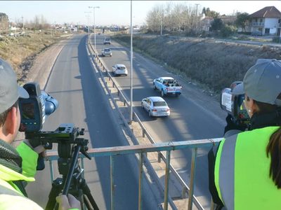 Realizan más controles de velocidad y restringen el tránsito de camiones sobre la ruta 7