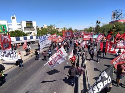 Empresarios de Neuquén contra los piquetes: denuncian pérdidas económicas