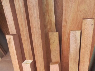 Con los retazos de madera que ibas a tirar: hacé esta mini repisa práctica y hermosa en pocos minutos