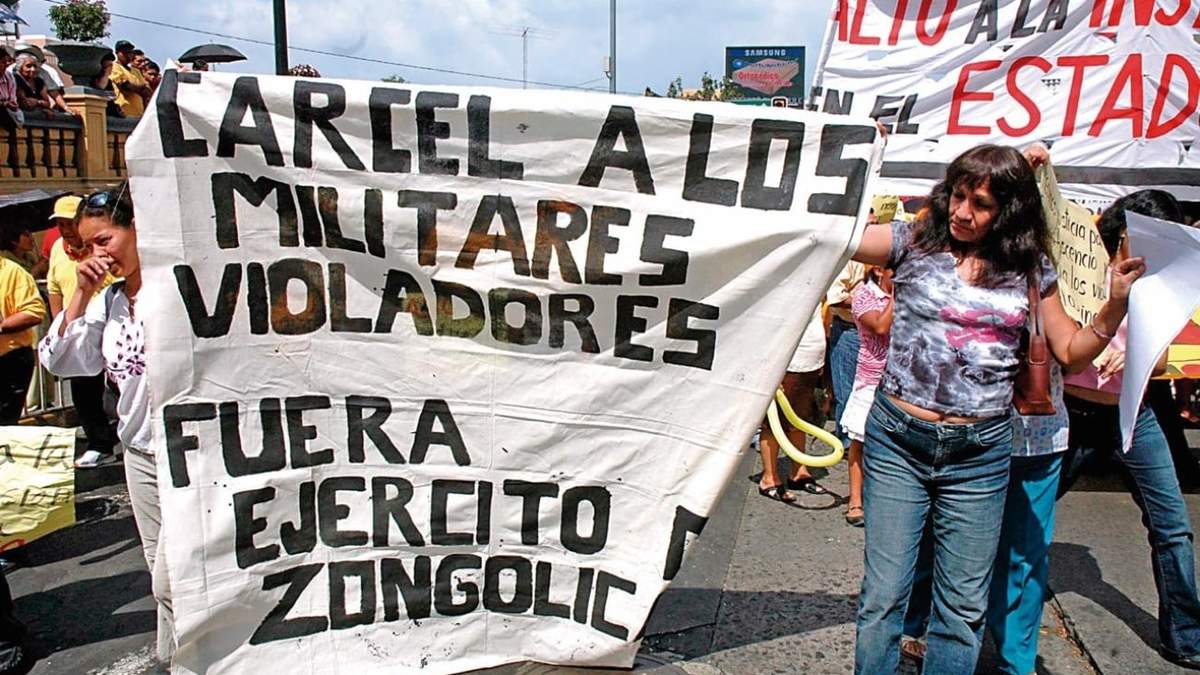 Protesta por la agresión contra Ernestina Ascencio