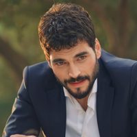 5 datos sorprendentes sobre Akin Akınözü, el protagonista de "Hercai"
