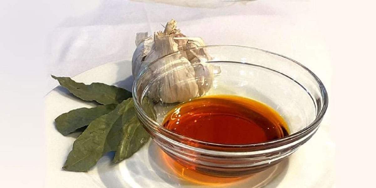Cómo hacer una rica ajada o salsa de ajo. Fuente: (X)