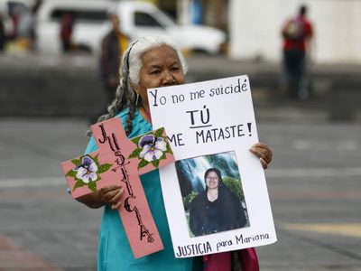 Madre de víctima de feminicidio pide a Claudia Sheinbaum luchar contra la violencia machista