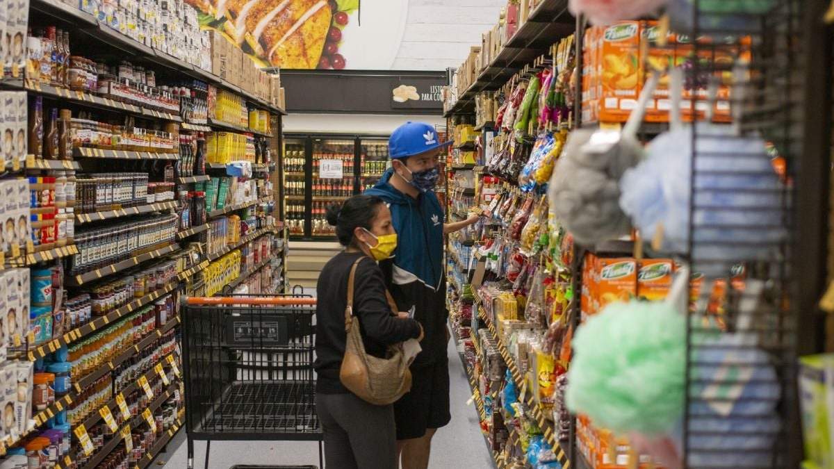 Compras en un super mercado de la Ciudad de México