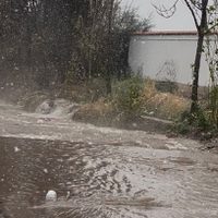 Problema crónico: la calle que se transformó en un río en Luján