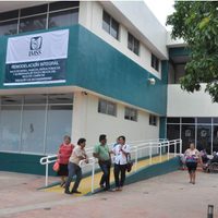 Protestan por insumos el personal del Hospital de Zona No. 1 del IMSS en Campeche