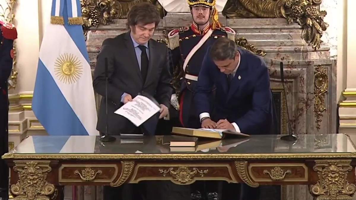 Lisandro Catalán juró como ministro del Interior