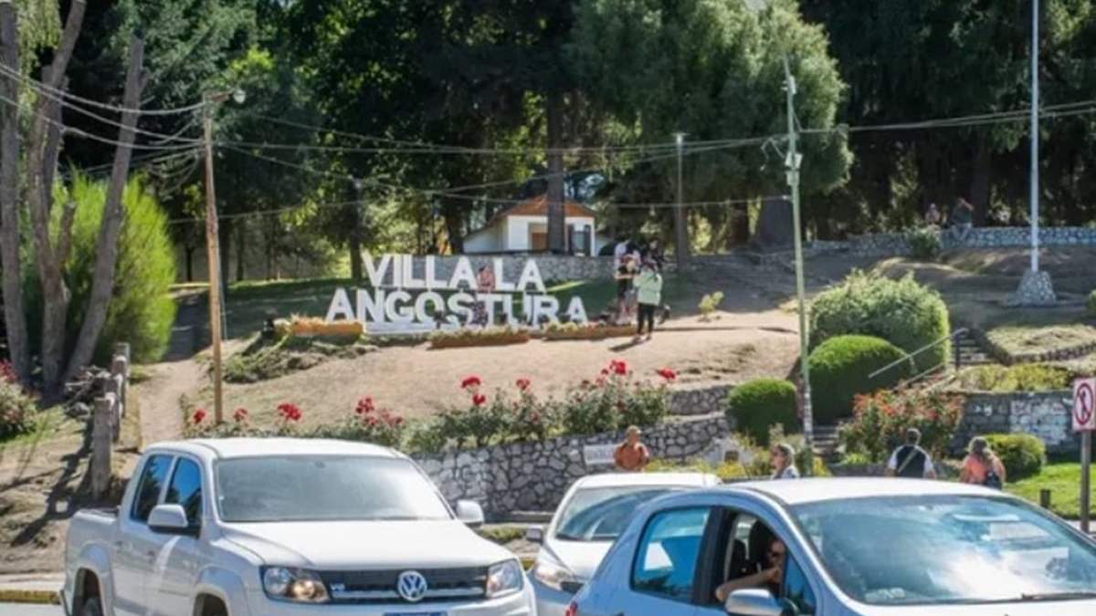 Actualmente hay 3 zonas con radares en Villa La Angostura. Fuente: (Facebook).