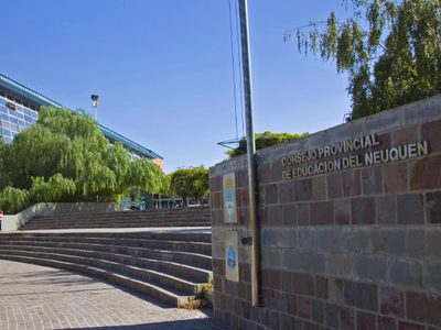 Neuquén: las autoridades provinciales evalúan el regreso a las aulas