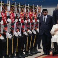 El Papa llega a Indonesia, donde congregará a los católicos y celebrará la libertad religiosa