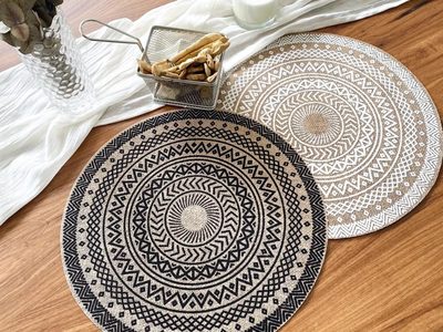 Los platos de sitio están carísimos: hacé uno con pocos elementos y dejá tu mesa elegante y sin gastar de más