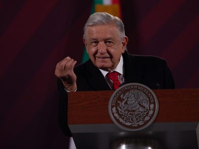 AMLO pide que en juicio a García Luna se revele testimonio de presuntos sobornos a El Universal