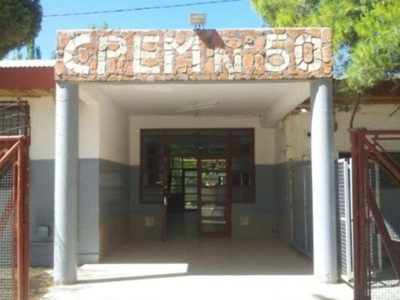 Una cocina rota casi intoxica a toda la comunidad del CPEM 50 de Centenario