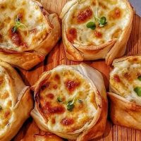 Canastitas exprés de cebolla y queso: la receta increíblemente deliciosa que te resolverá la cena