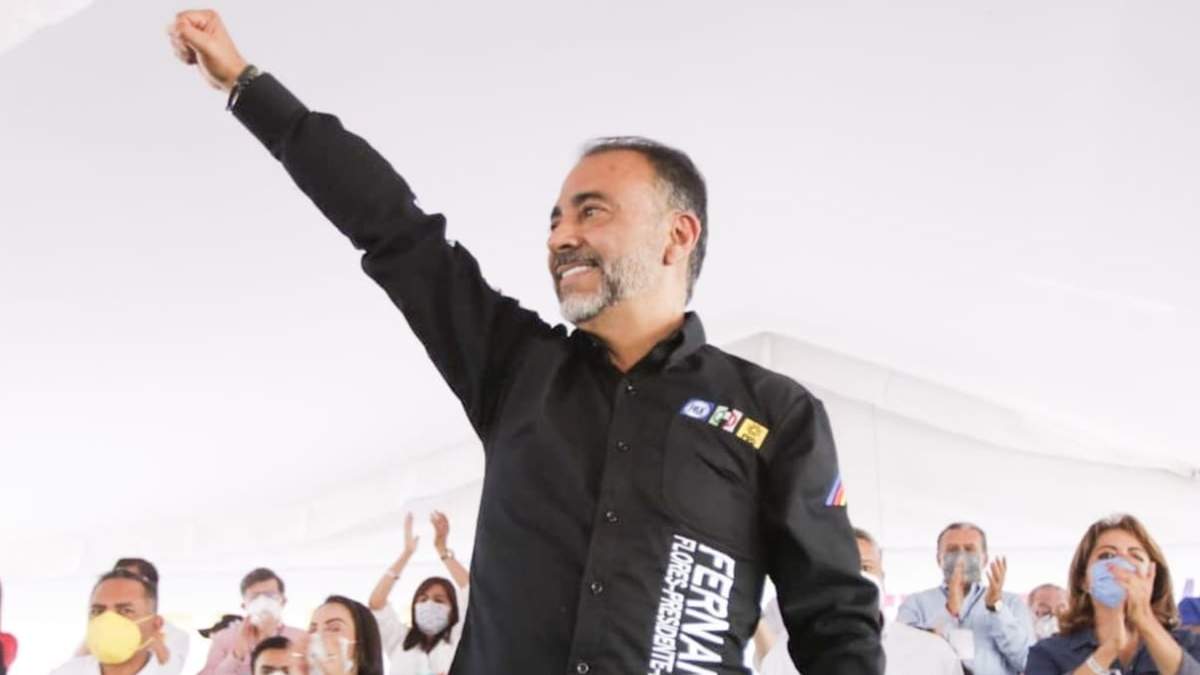Fernando Flores Fernández, candidato del PRI, PAN y PRD a la presidencia municipal de Metepec