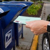 El voto por correo arranca en EEUU: comienza una tensa contienda presidencial