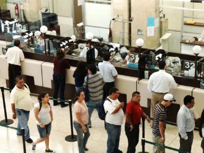 Bancos abren búsquedas de personal para marzo 2026: guía para postularse