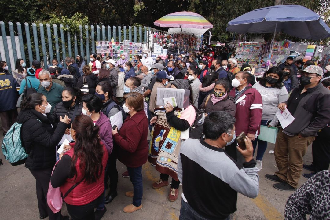 la-raza-2