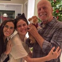 Demi Moore se muda con Bruce Willis para cuidarlo “hasta el final”