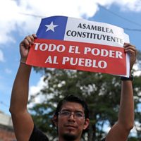 Chile deja atrás la era pinochetista para inaugurar las sesiones constituyentitas