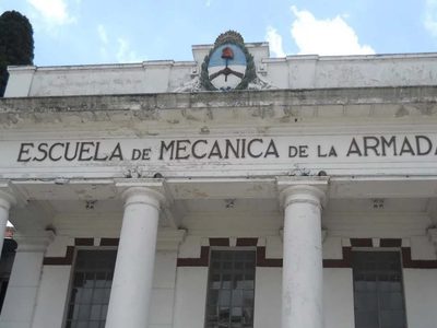 El acusado por la desaparición de Rodolfo Walsh ya está en suelo argentino