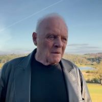 Anthony Hopkins se convierte en el actor de más edad en ganar un Oscar