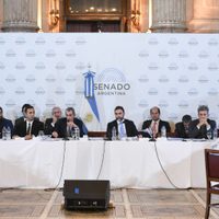 El Senado retoma este lunes el debate de la Ley de Bases