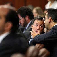 Lozano critica a AMLO y Anaya; 'Andrés Manuelovich” llama al tabasqueño, "hipócrita" al panista