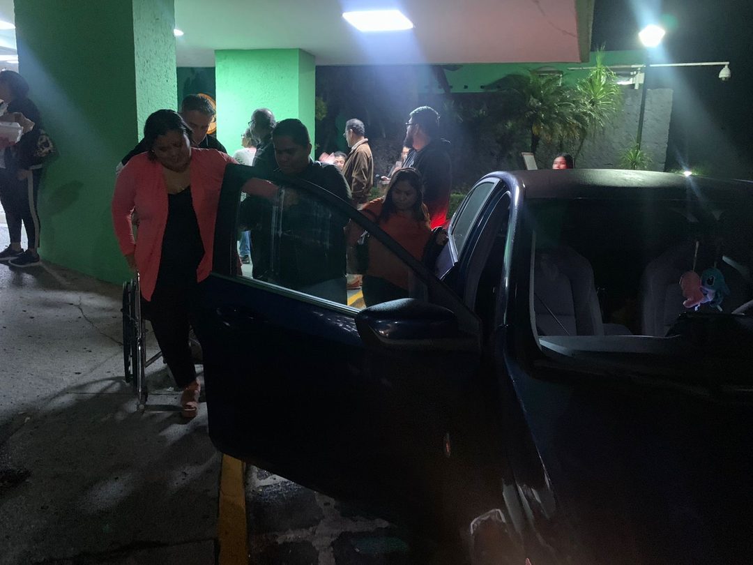 Veracruz Colectivos y gobernador 3