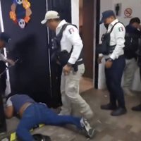 Trifulca entre diputados morenistas en el Congreso de Campeche deja una veintena de detenidos