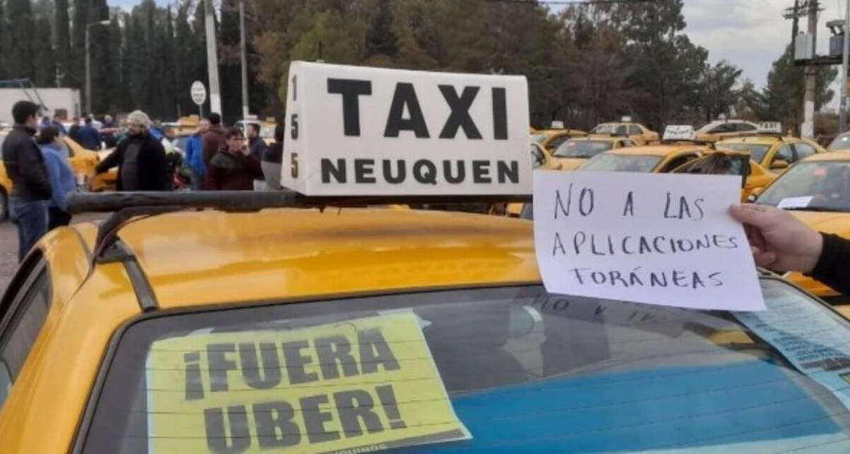 Los taxistas critican la regularizacion de las aplicaciones. Fuente; (Neuquén Post9