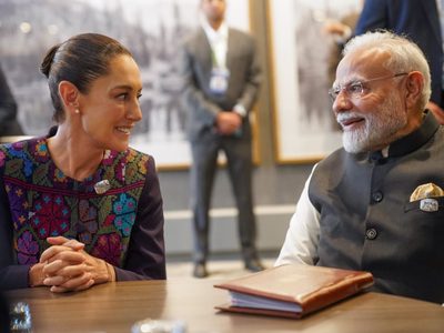 Sheinbaum se reúne con Modi; agradece a Carney la invitación al G7