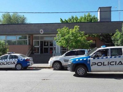 Un hecho, distintas versiones: un policía le disparó a un hombre en Neuquén