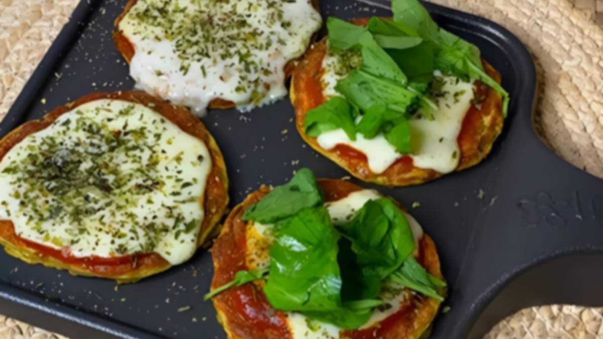Pizzeta de zapallitos. Fuente: (Instagram @urban_recipes)