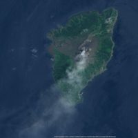 Volcán de Japón entra en erupción; es uno de los más activos del mundo