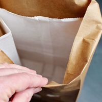 Antes de tirar las bolsas de papel: mirá la idea de reciclaje que se convierte en decoración y le da un toque único a tu casa