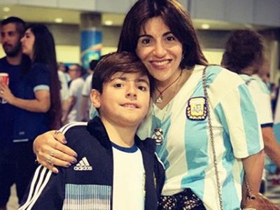 "Se caen las caretas": el gesto del Kun Agüero con su hijo que indignó a Gianinna Maradona