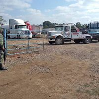 En operativo antihuachicol en Tabasco aseguran 9 mil 300 litros de gasolina robada, autotanques, maquinaria...