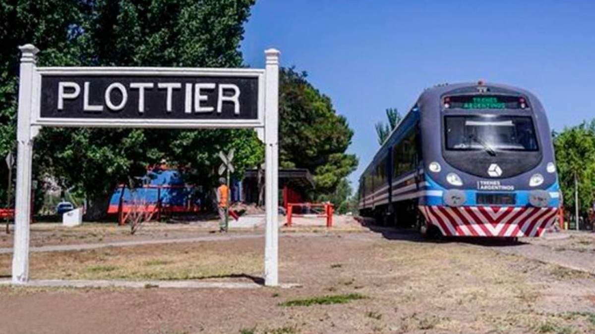 Estación de Plottier. Fuente: (Twitter)