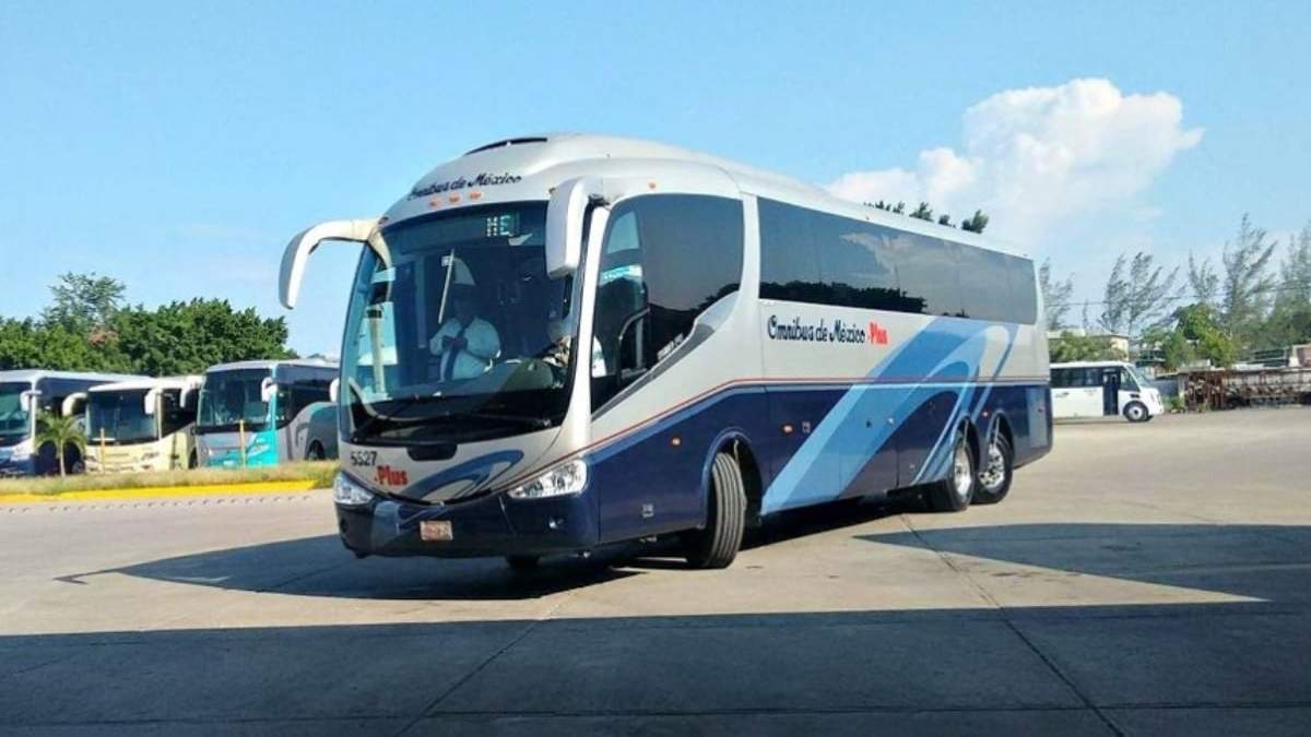 Un autobús de Omnibus de México