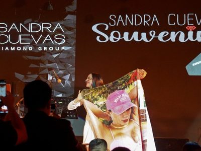 Sandra Cuevas lanza conglomerado de 10 marcas para financiar su proyecto político