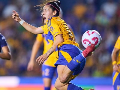 Lizbeth Ovalle anota espectacular gol acrobático para Tigres en la Liga MX Femenil (Video)