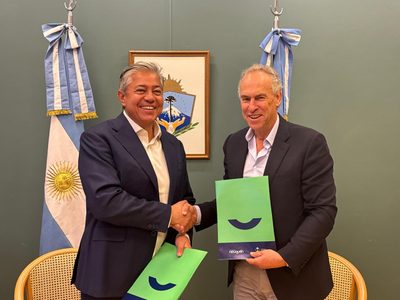 Vaca Muerta: Pampa Energía renueva su aporte al programa de becas Gregorio Álvarez