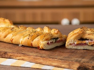 Pizza trenzada: la receta que vas a querer hacer una vez por semana por lo simple y rica que es